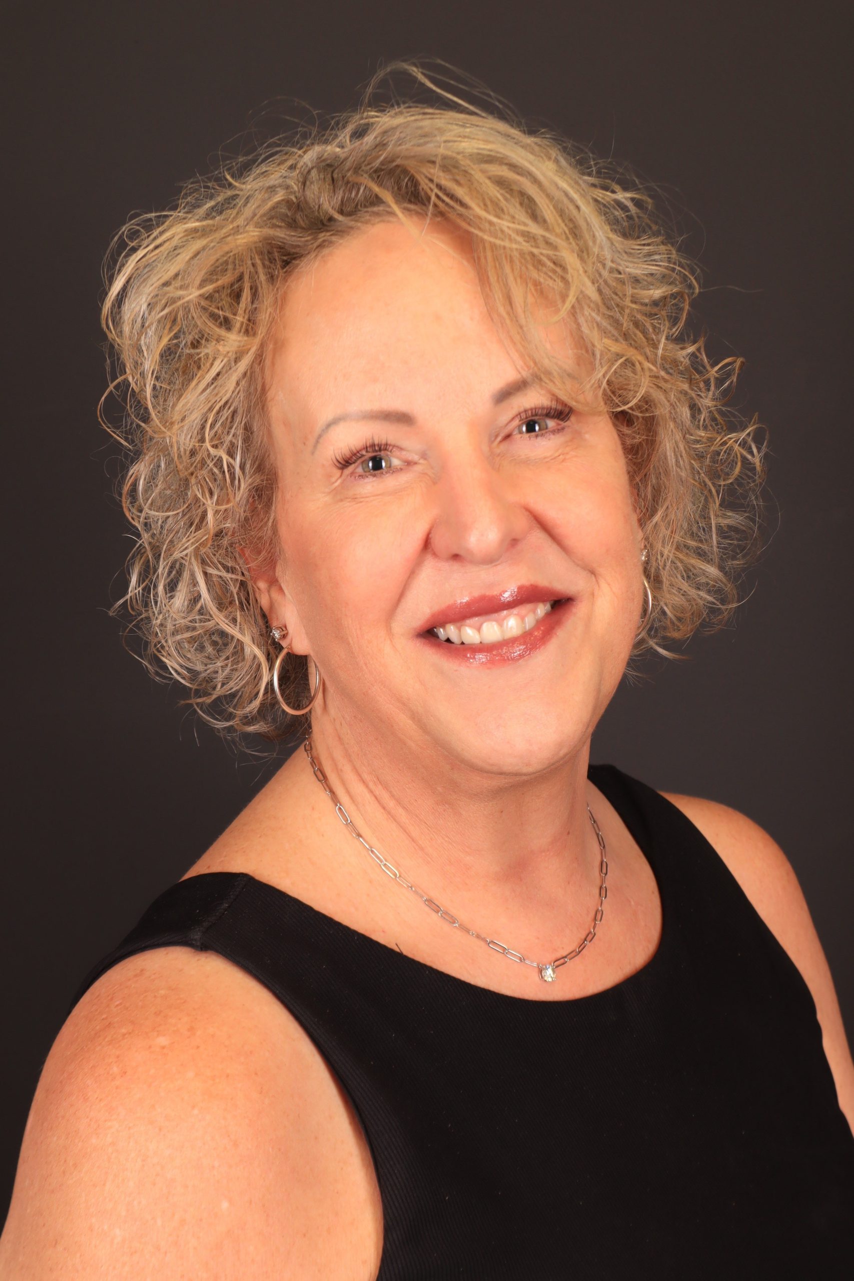 Helen, esthetician